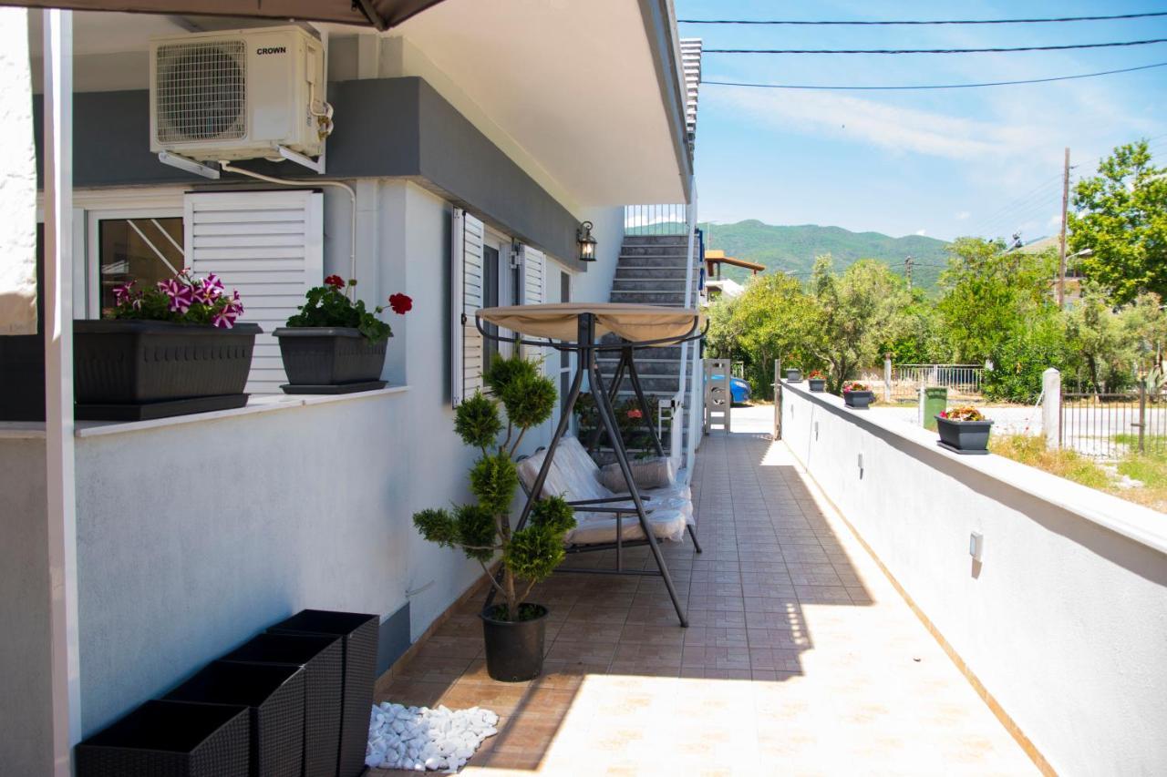 Villa Frideriki Vrasná Екстериор снимка
